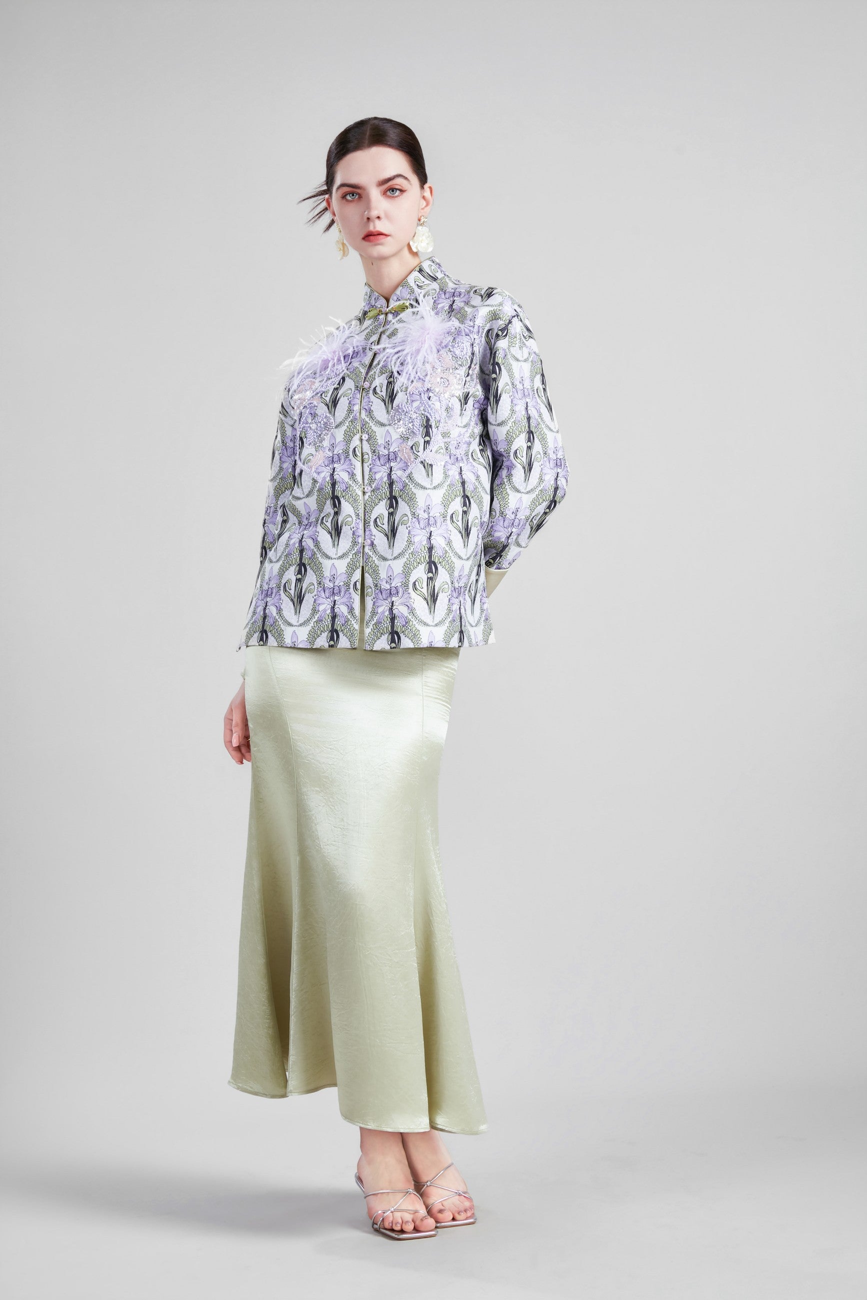REVERSIBLE CUFF JACKET SIX PANEL FISHTAIL SKIRT