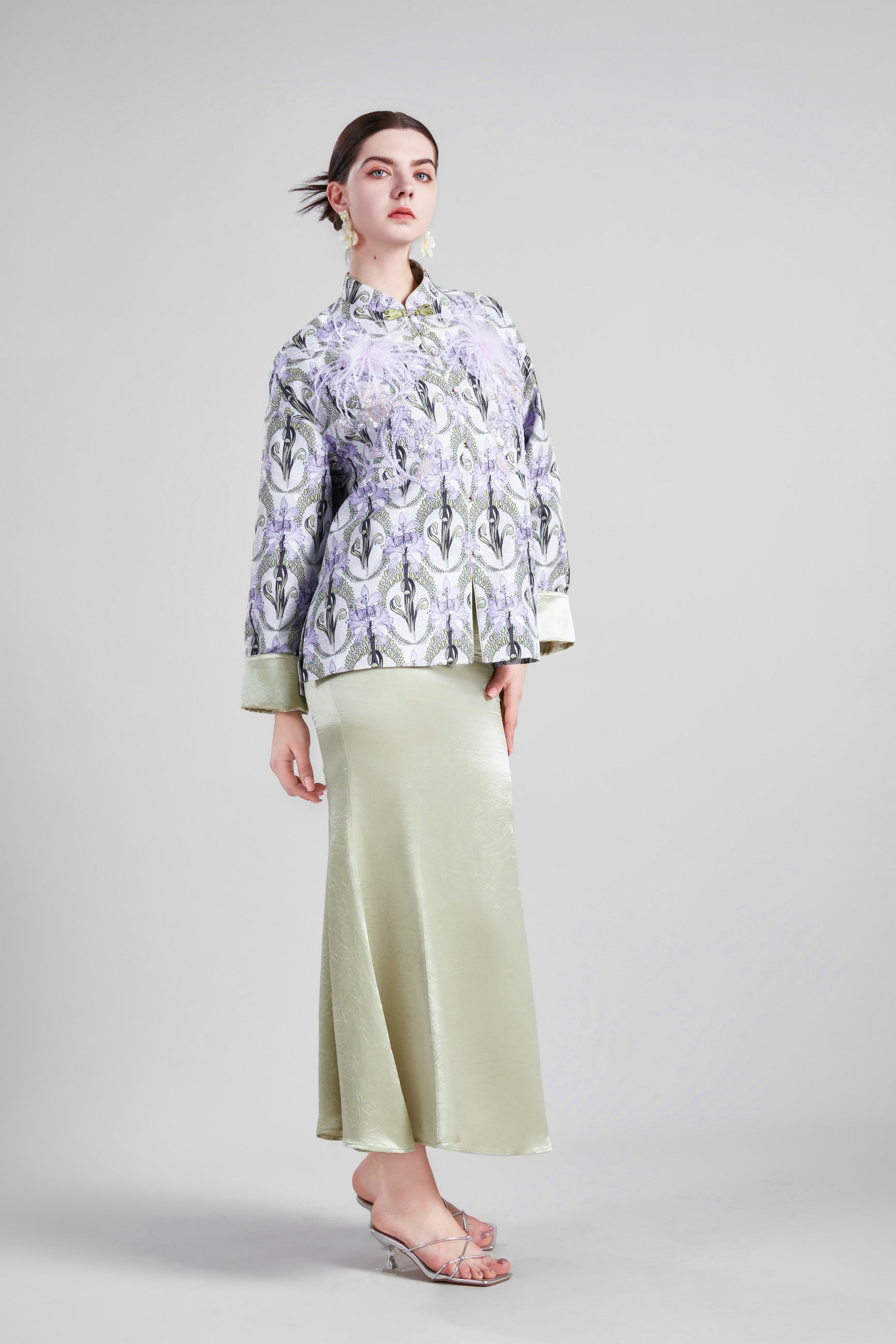 REVERSIBLE CUFF JACKET SIX PANEL FISHTAIL SKIRT