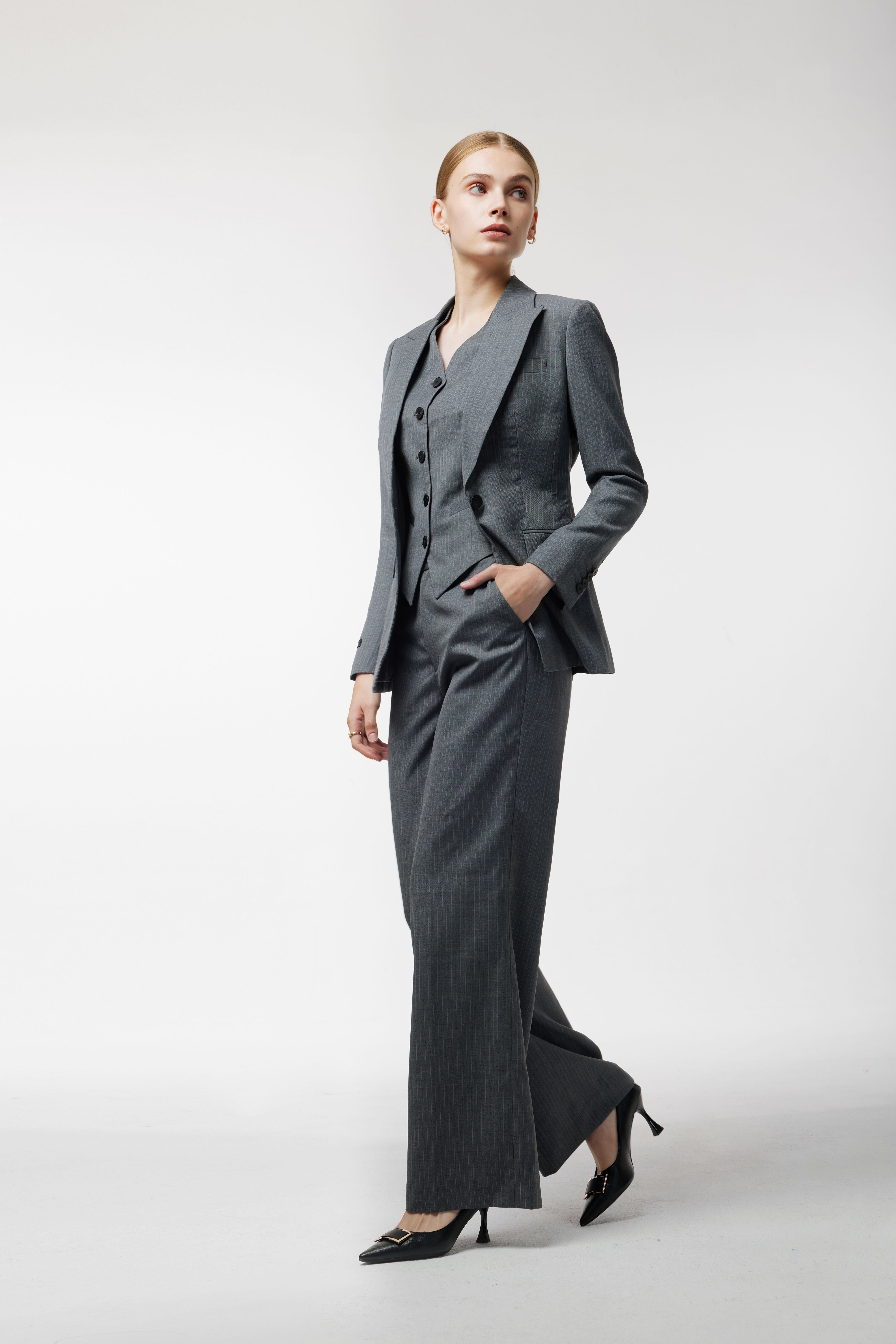 PM BLAZER WAISTCOAT TOP TROUSERS BANQUET