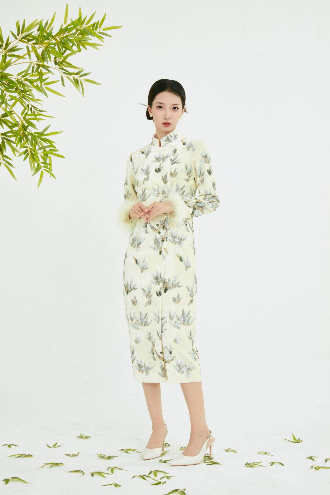 CH COLLECTION DRESS STAND COLLAR SLANT PLACKET