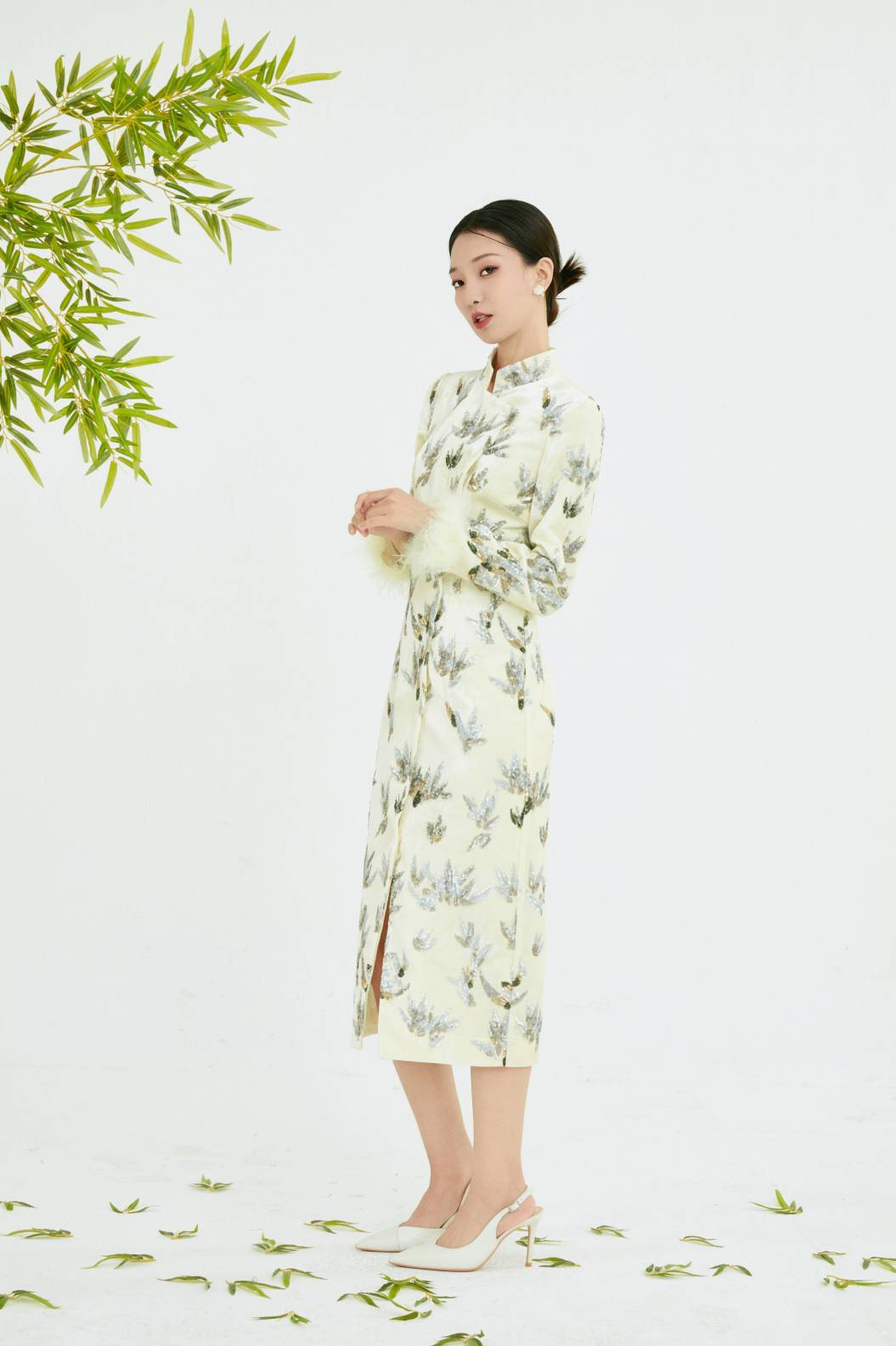 CH COLLECTION DRESS STAND COLLAR SLANT PLACKET